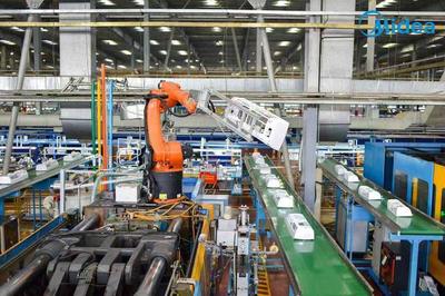 工業(yè)互聯(lián)網(wǎng)重塑美的 四大內(nèi)核驅(qū)動(dòng)智能制造新范式